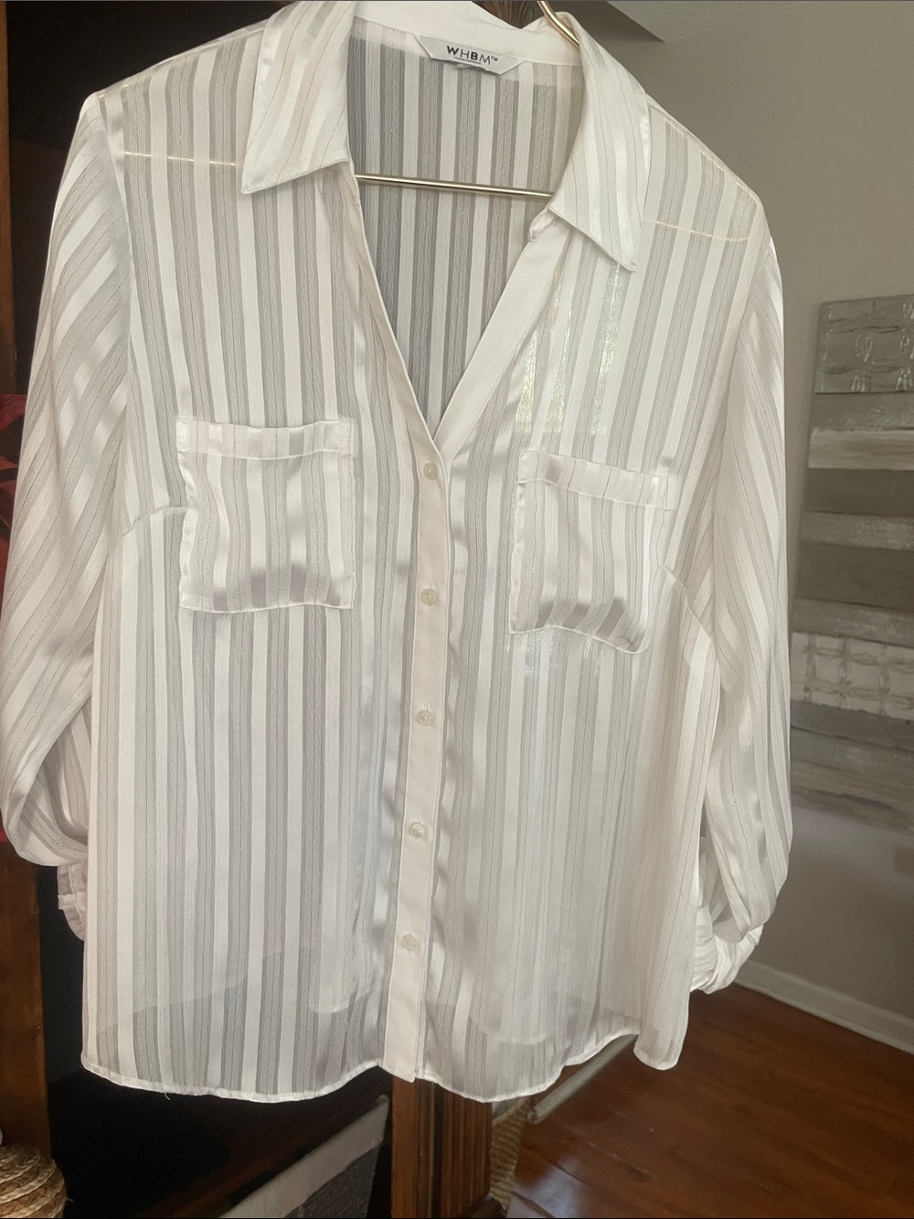 White blouse w/tone on tone vertical stripes. WHBM V neck with collar.